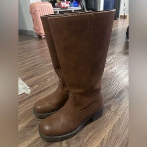 Brown Knee-High Boots For Women Size 6.5 Pre-owned